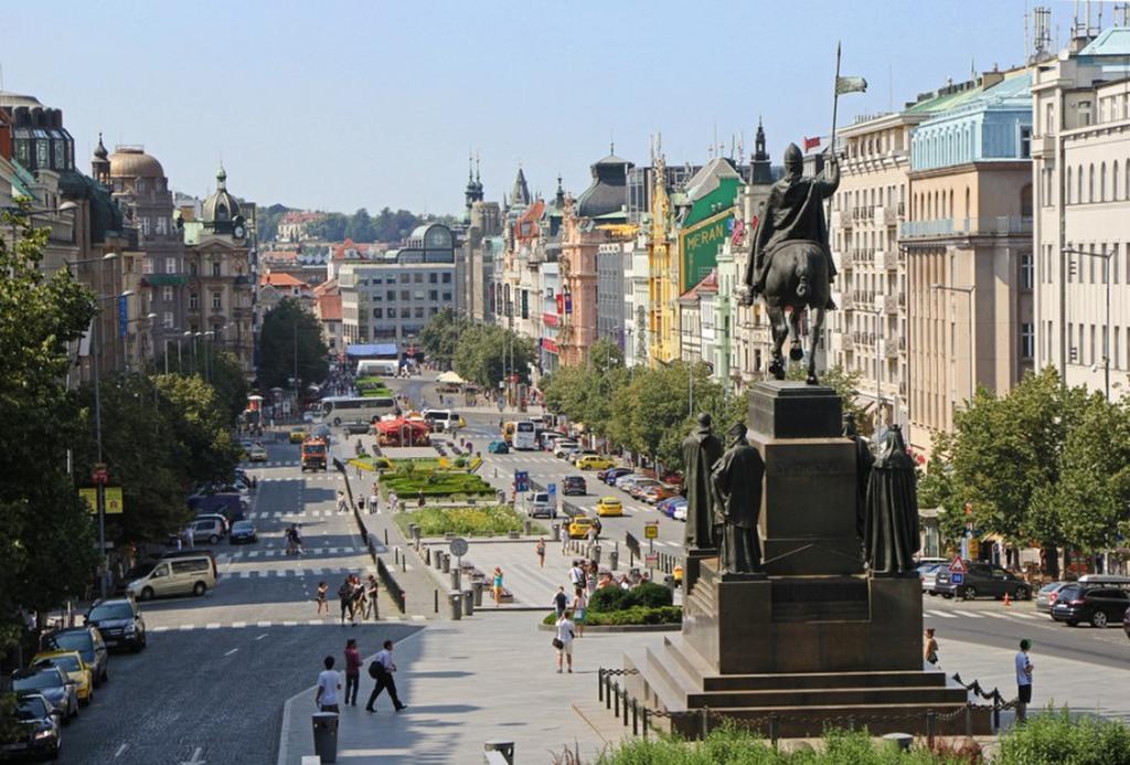 Aparthotel Wenceslas Praag Buitenkant foto